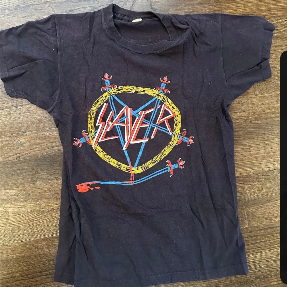 Vintage Slayer concert tour 1985 T Shirt from Kat Von D's closet
